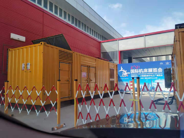 歙县发电车出租-发电机无电压或电压太低怎么办？